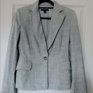 Women’s Banana Republic Heather Grey fitted blazer